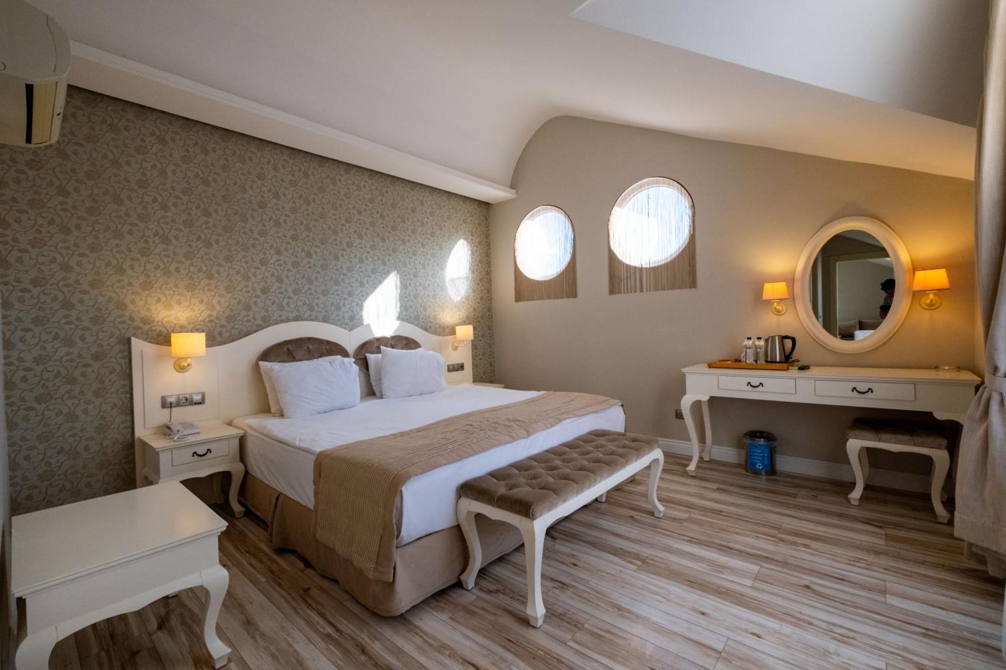 Pinehill & Hotel Oludeniz