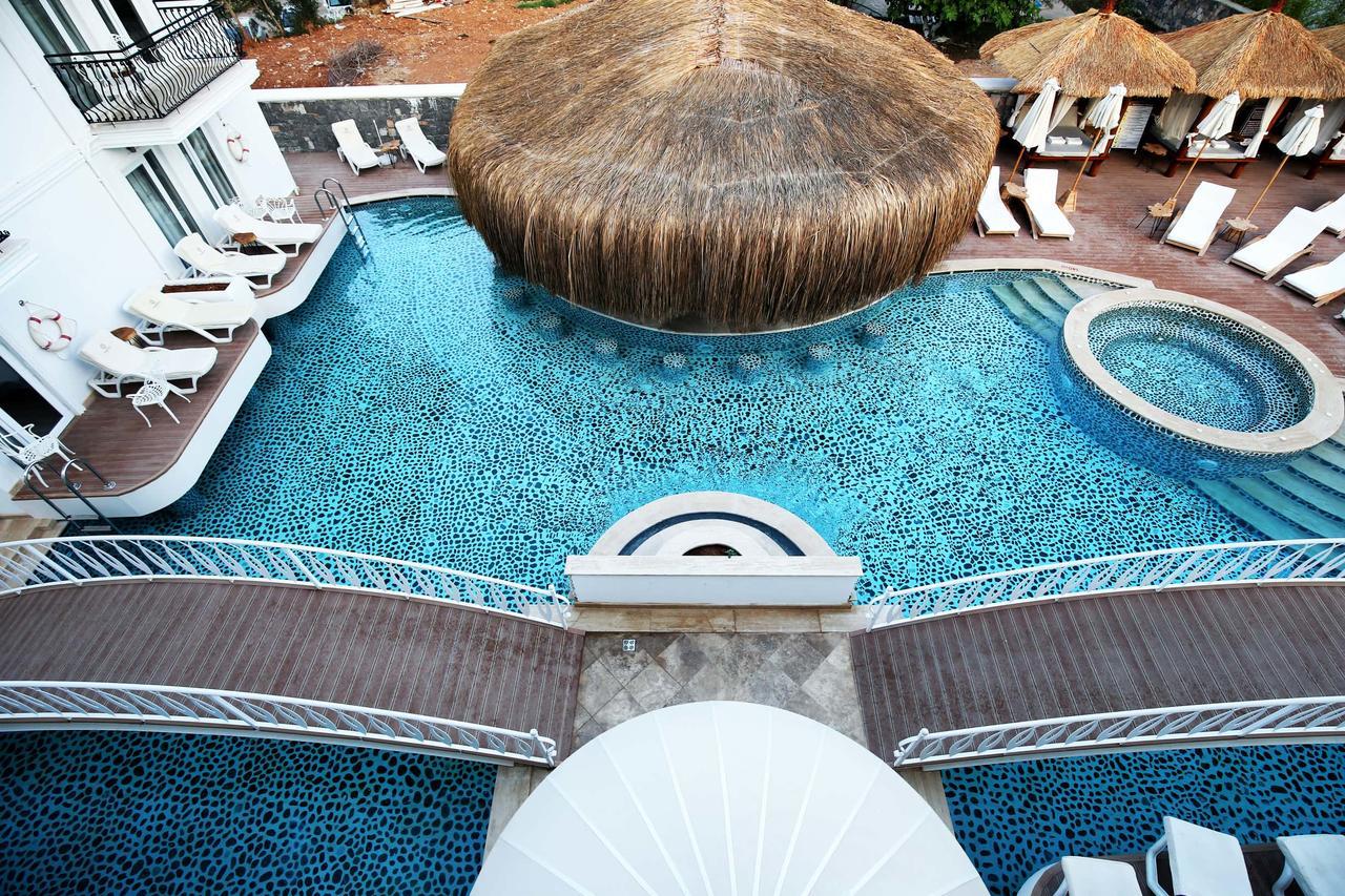Pinehill & Otel