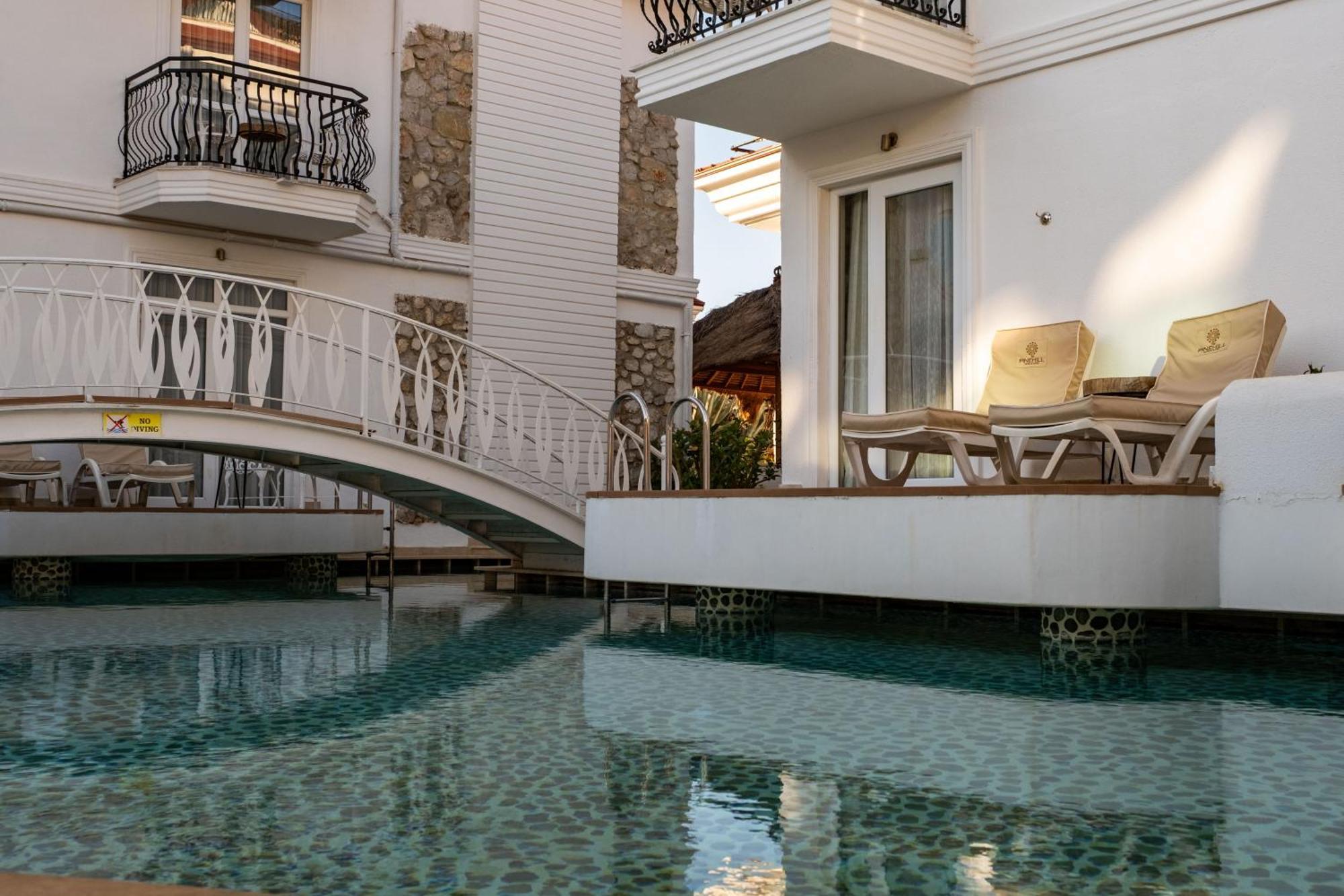 Pinehill & Hotel Ölüdeniz